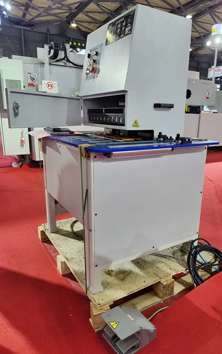 Стационарный фаскосниматель GCM-R3TD